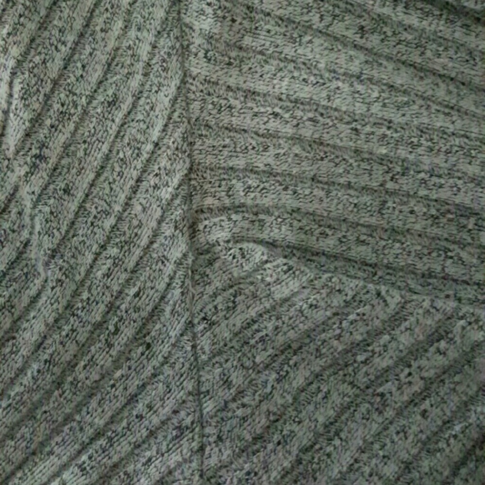 Dress. - Picture 5 of 5